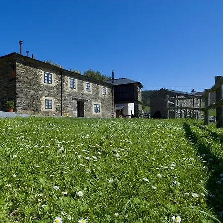 شقة Rurales Casa Riveras سانتا إيولاليا دي أوسكوس