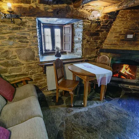 Rurales Casa Riveras * سانتا إيولاليا دي أوسكوس