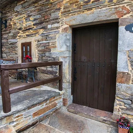 Rurales Casa Riveras شقة سانتا إيولاليا دي أوسكوس